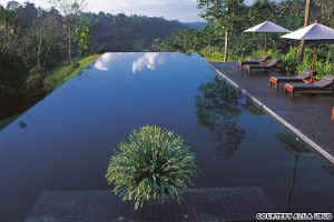 belles piscines au Alila Ubud